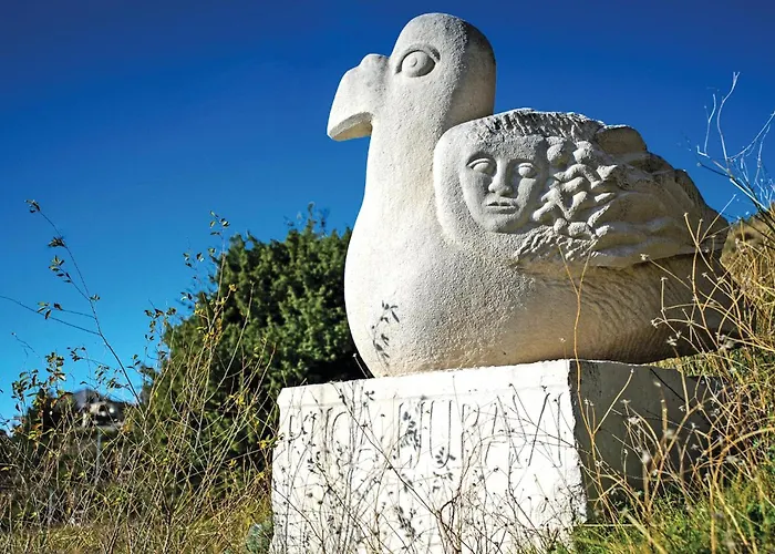 3 Bedroom Beautiful In Casa de Férias